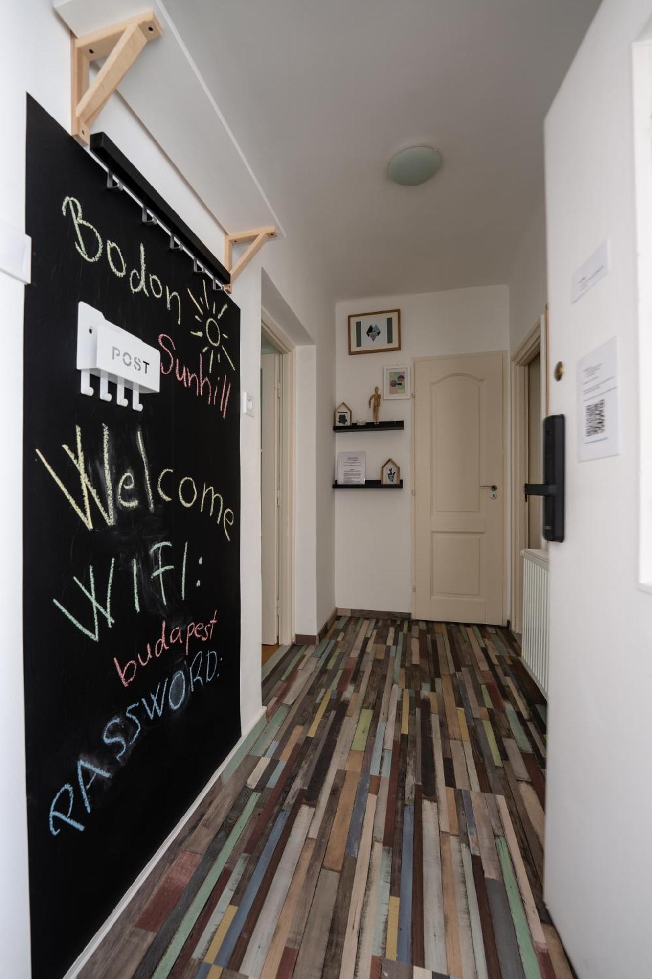 Apartamento Peaceful Near Buda Castle And Chain Bridge